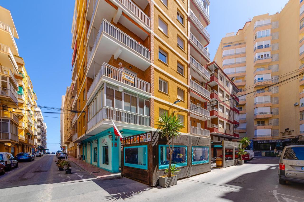 Bergantin Sea View Apartment Torrevieja Exterior photo